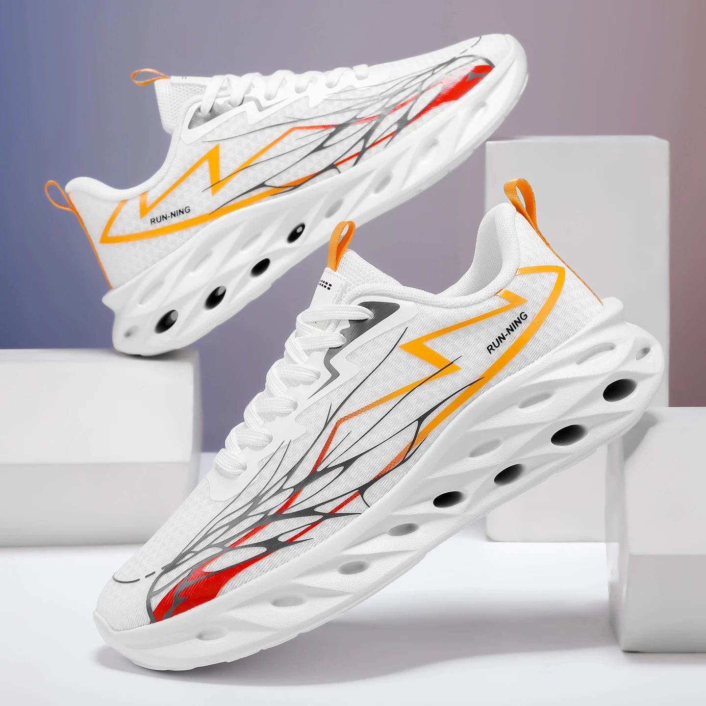 Men's Sports Shoes Thick-soled Air-cushioned Shock-absorbing Simple Lightning-shaped Line Fashionable Design Running Shoes