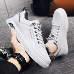 Men's Casual Walking Shoes Lightweight Flat Round Toe Trendy Lace-up New Sporty Style Four-season Color-blocked Board Shoes