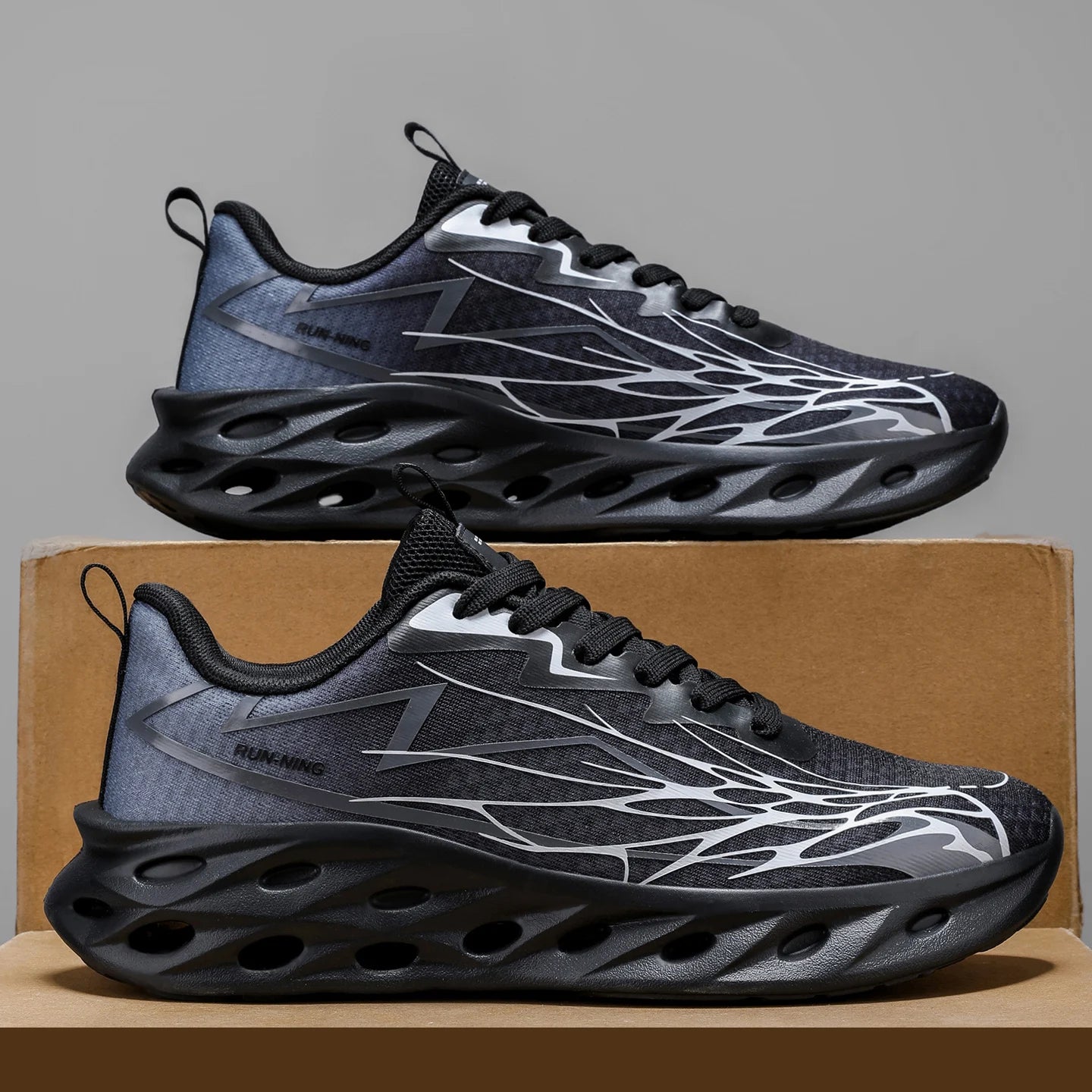Men's Sports Shoes Thick-soled Air-cushioned Shock-absorbing Simple Lightning-shaped Line Fashionable Design Running Shoes