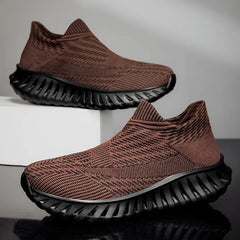 2025 Men Women Shoes Comfortable Sneakers for Men Women Fashion Light Casual Shoes Slip-on Plus Size Couple Shoes