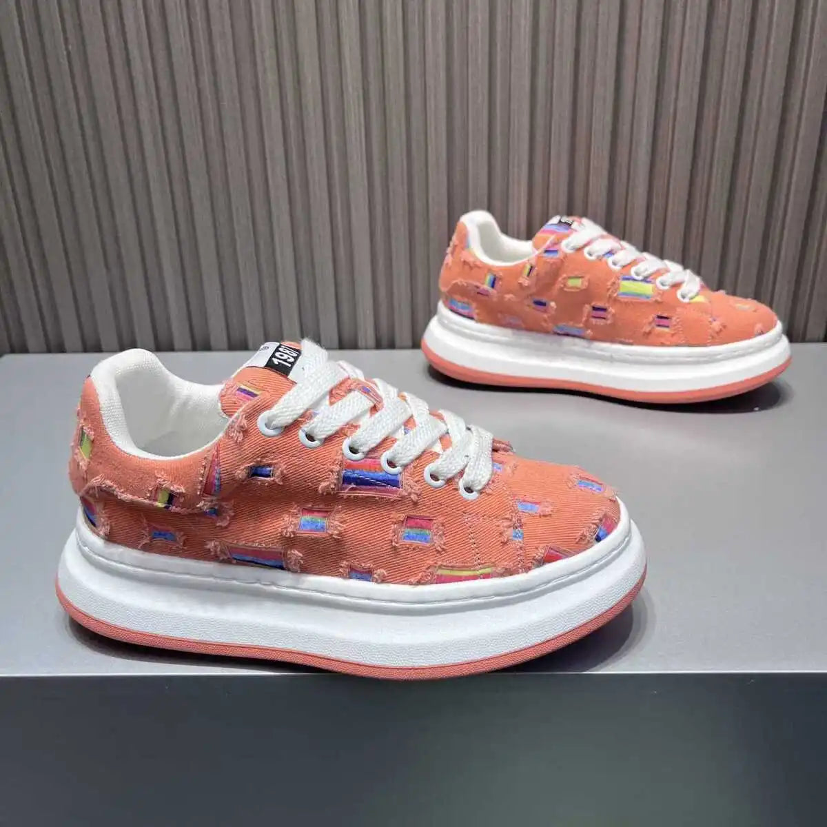 Men's Shoes Made of Floral Fabric This Ethnic-style Design Is A Must-have for Comfort and Leisure Multiple Colors Available Cosy