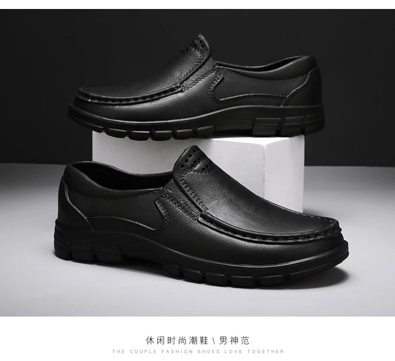 Men's new chef shoes fashion breathable waterproof anti slip four season hotel kitchen work comfortable soft soled walking shoes