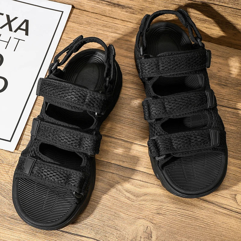 Sandals and casual shoes for men in summer, classic black breathable comfortable thick sole hot selling and explosive thick sole