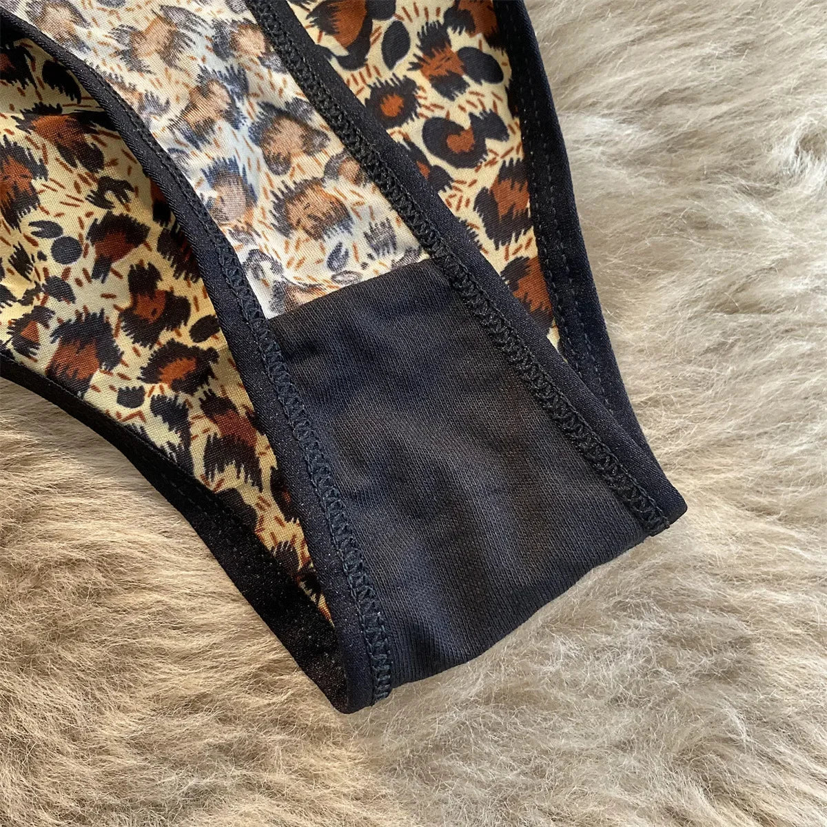 Women Low Waist Lace Panties Leopard-print Sexy Underwear Women Seamless Silk Cotton Hollow Out Thongs Female Briefs Underwear