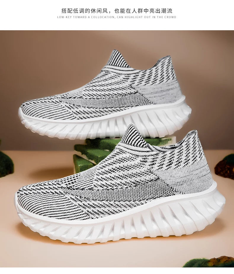 2025 Men Women Shoes Comfortable Sneakers for Men Women Fashion Light Casual Shoes Slip-on Plus Size Couple Shoes
