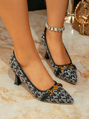 Women's New Single Shoes, High Heels, Letter Metal Buckles, Sexy Party, Professional Commuting, Shallow Mouth Pointed Toe Shoes