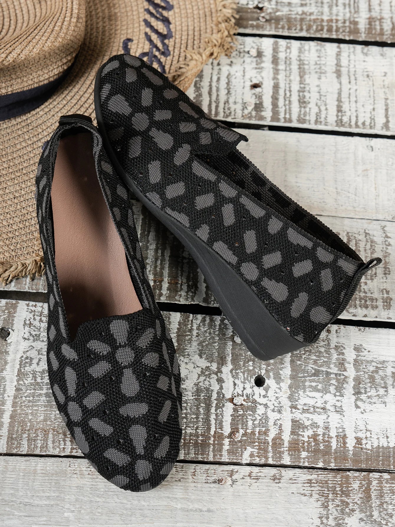 Women's shoes with niche-designed patterns, featuring comfortable flat soles, suitable for various outfits.