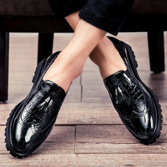 Fashion Shoes Office Shoes Slip-on Shoe Mens Leather Shoe Berathable Moccasins Fringed Men Shoes 2025 New Zapatos Para Hombres