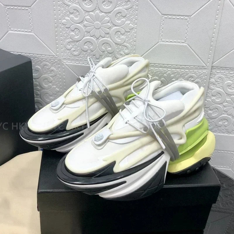 2025 Trendy Men Sports Shoes Platform Sneakers Lace Up Gradient Colors Running Casual Walking Shoes Women Flats Loafers