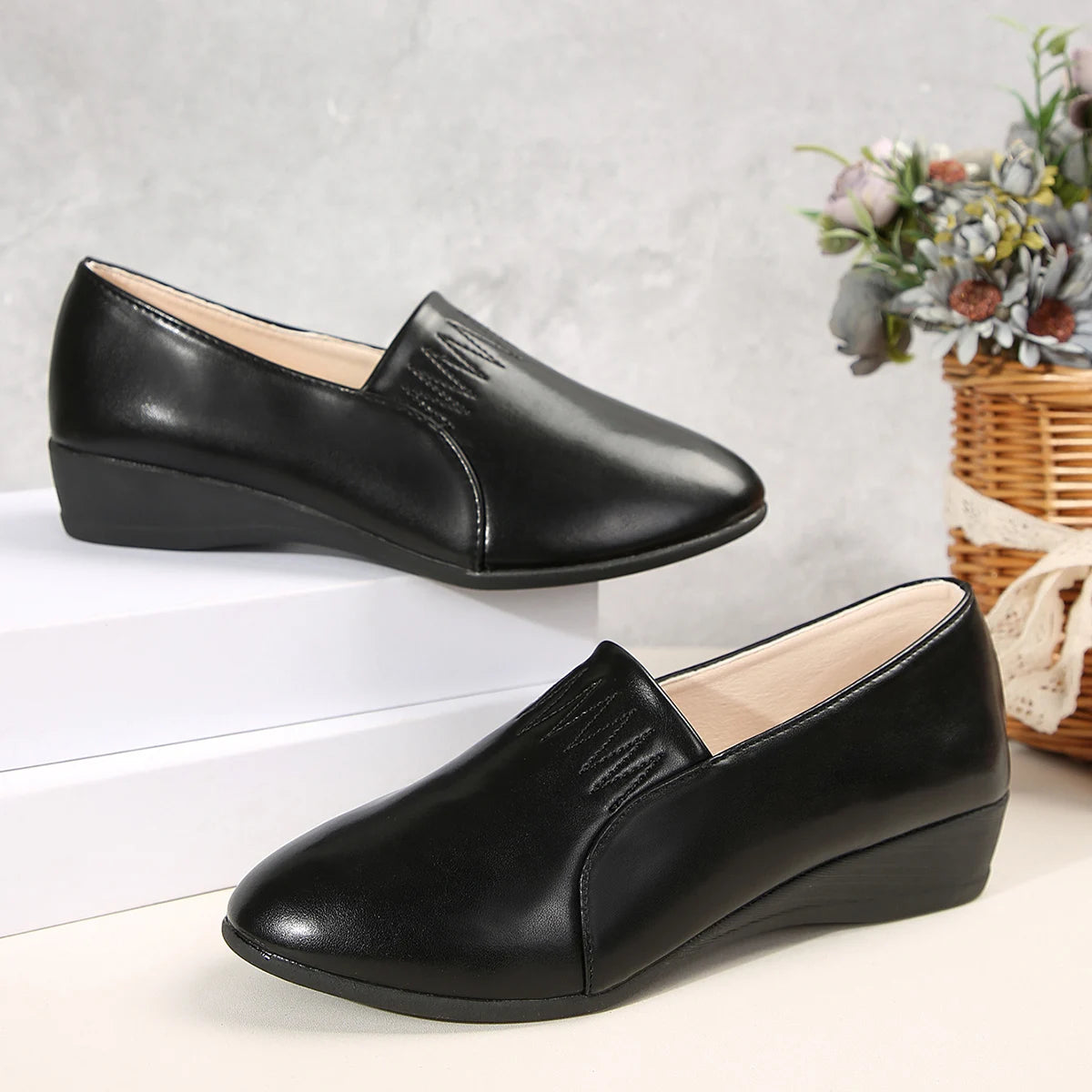 Woman Shoes for Ladies Shoes on Offer Free Shipping Designer Sneakers Woman 2024 Trend Women's Footwear Casual Sneaker Sport