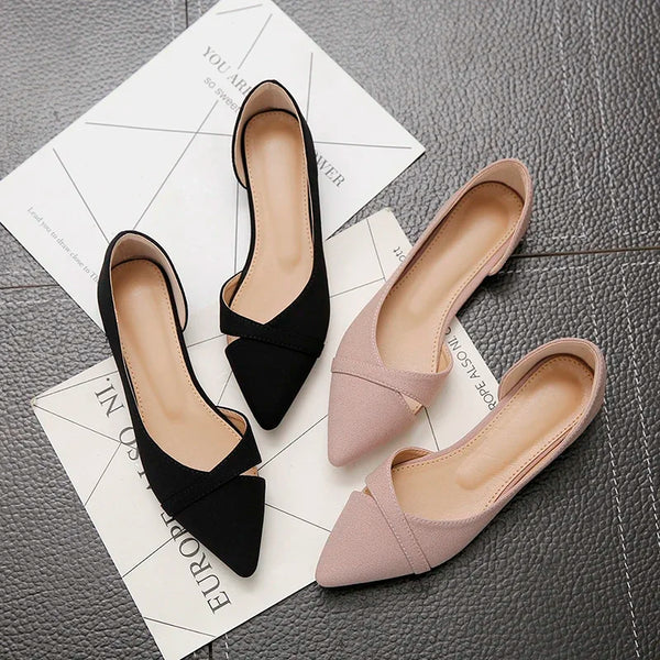 Damen-Ballerinas in Rosa und Schwarz, Übergrößen 35 bis 44, aus Wildleder, spitze Zehenpartie, flacher Absatz, ideal fürs Büro. Erhältlich in den Größen S bis L (41 bis 43).