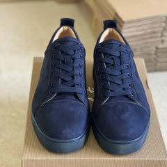 2025 New Men's and Women's Red Shoes High Street CL Rivet Flat Comfortable Breathable Men's Shoes Couple Casual Shoes