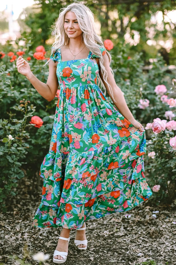 Ärmelloses Kleid mit Stufenmuster und Rüschen