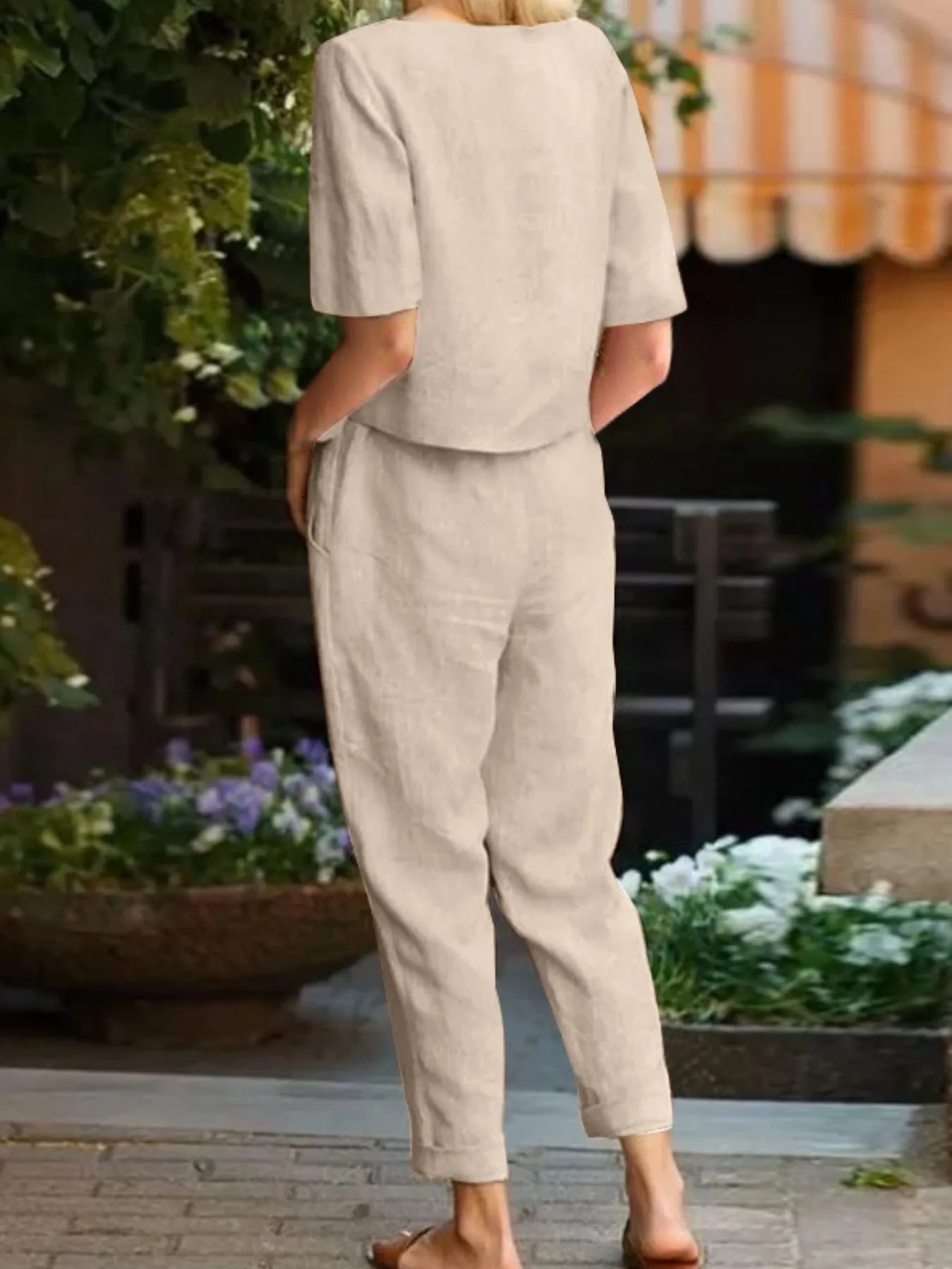 Full Size Round Neck Short Sleeve Top and Pants Set Plus Size - kinko
