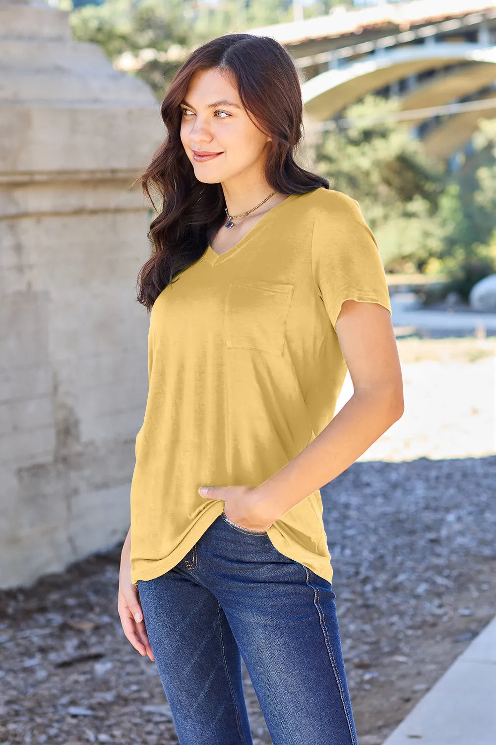 Basic Bae Bamboo Full Size V-Neck Short Sleeve T-Shirt - kinko
