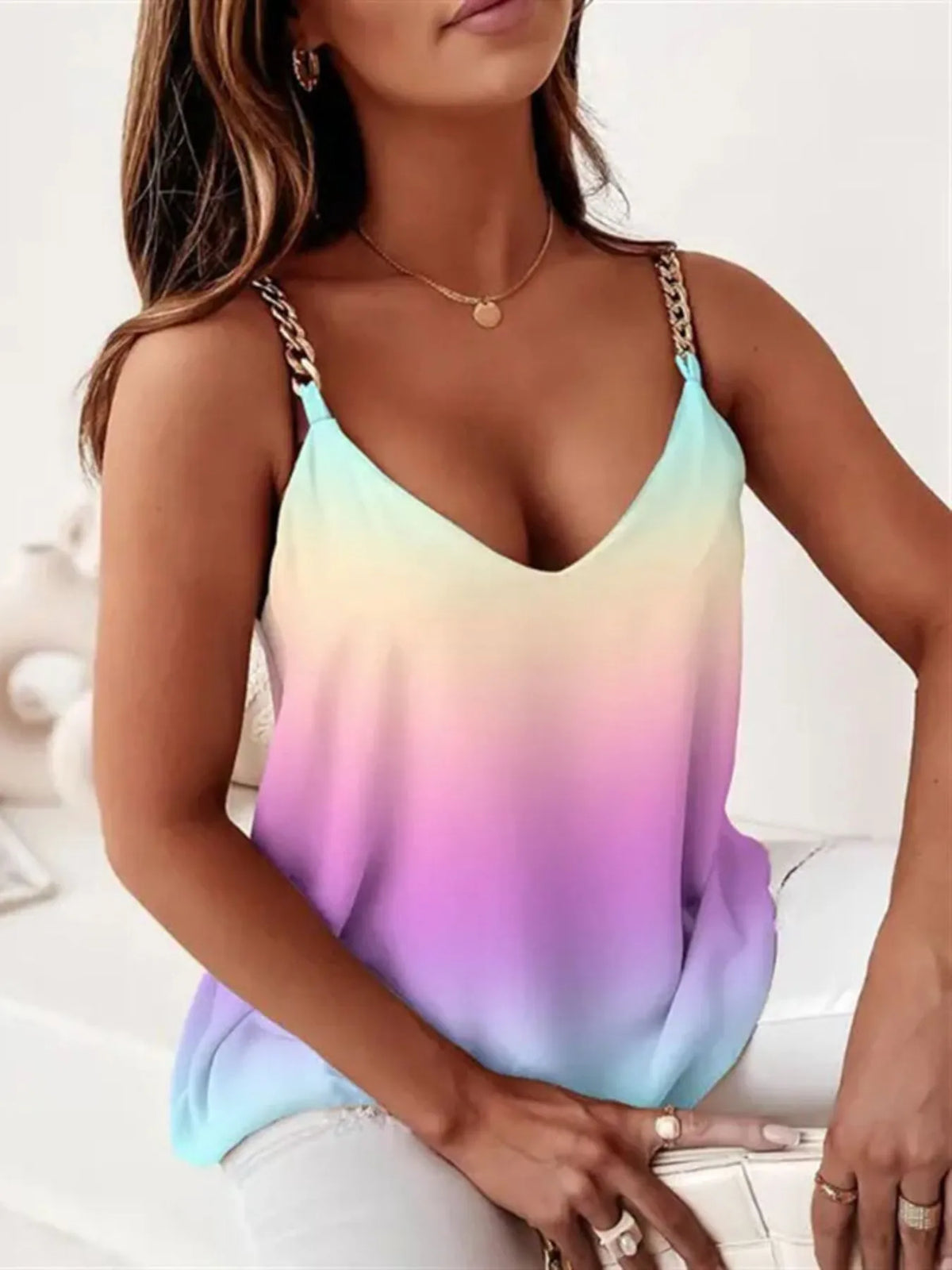 Chain Strap V-Neck Tank Top - kinko
