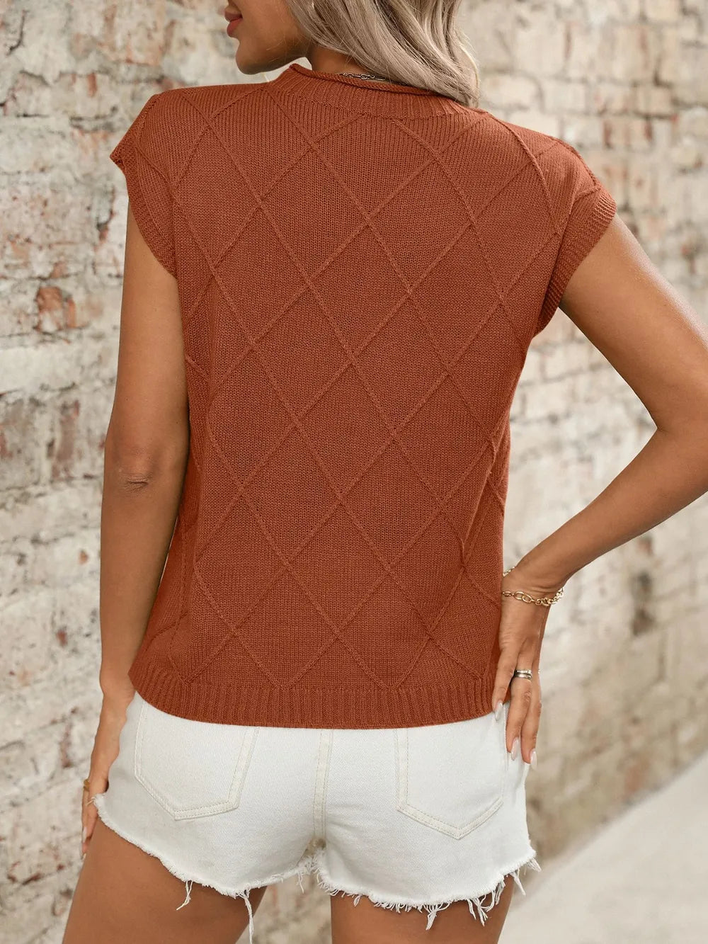Round Neck Cap Sleeve Knit Top - kinko