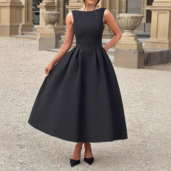 Women's Sleeveless Solid Color Hollow-out Cinched Dress - kinko