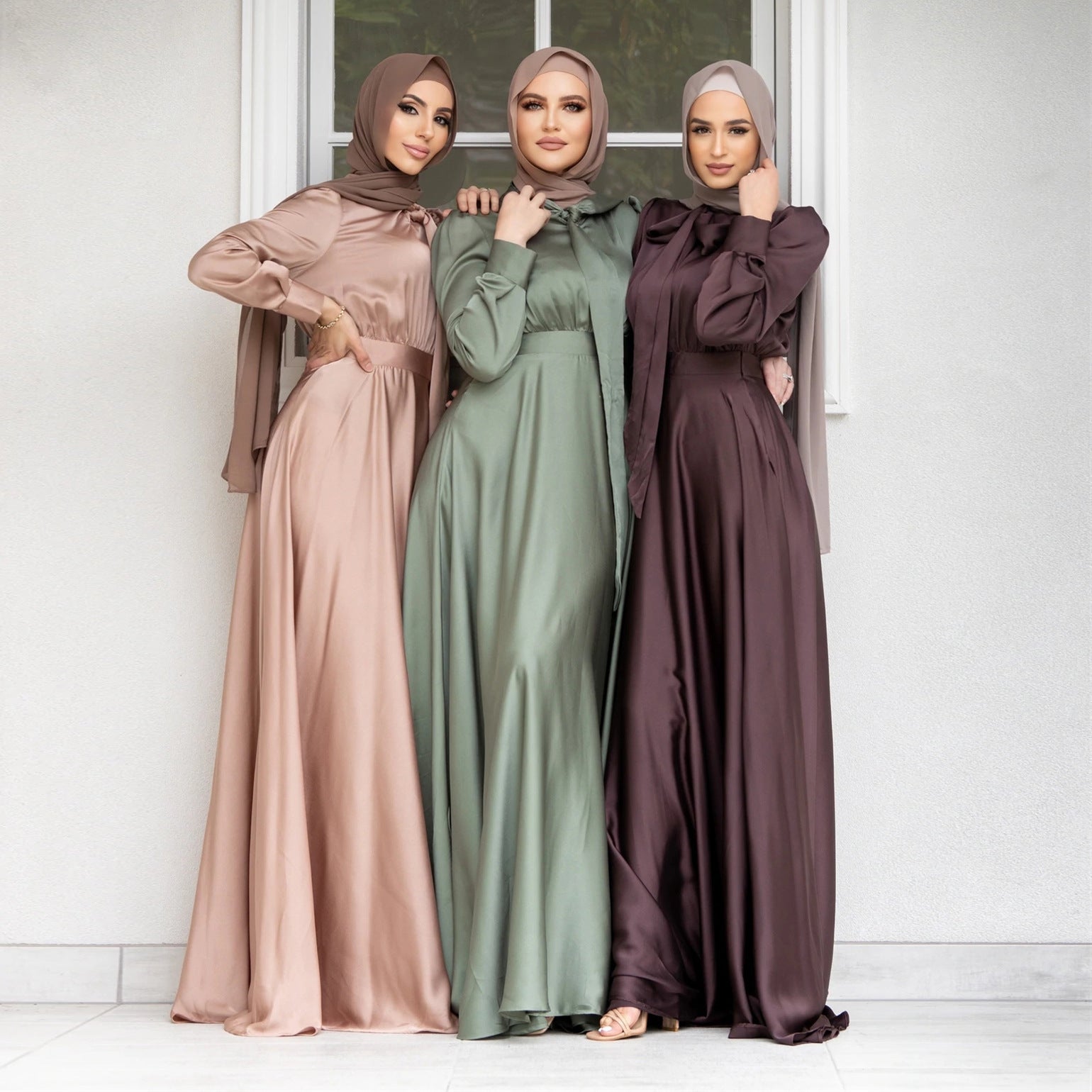 Fashion Large Hem Satin Dress - kinko