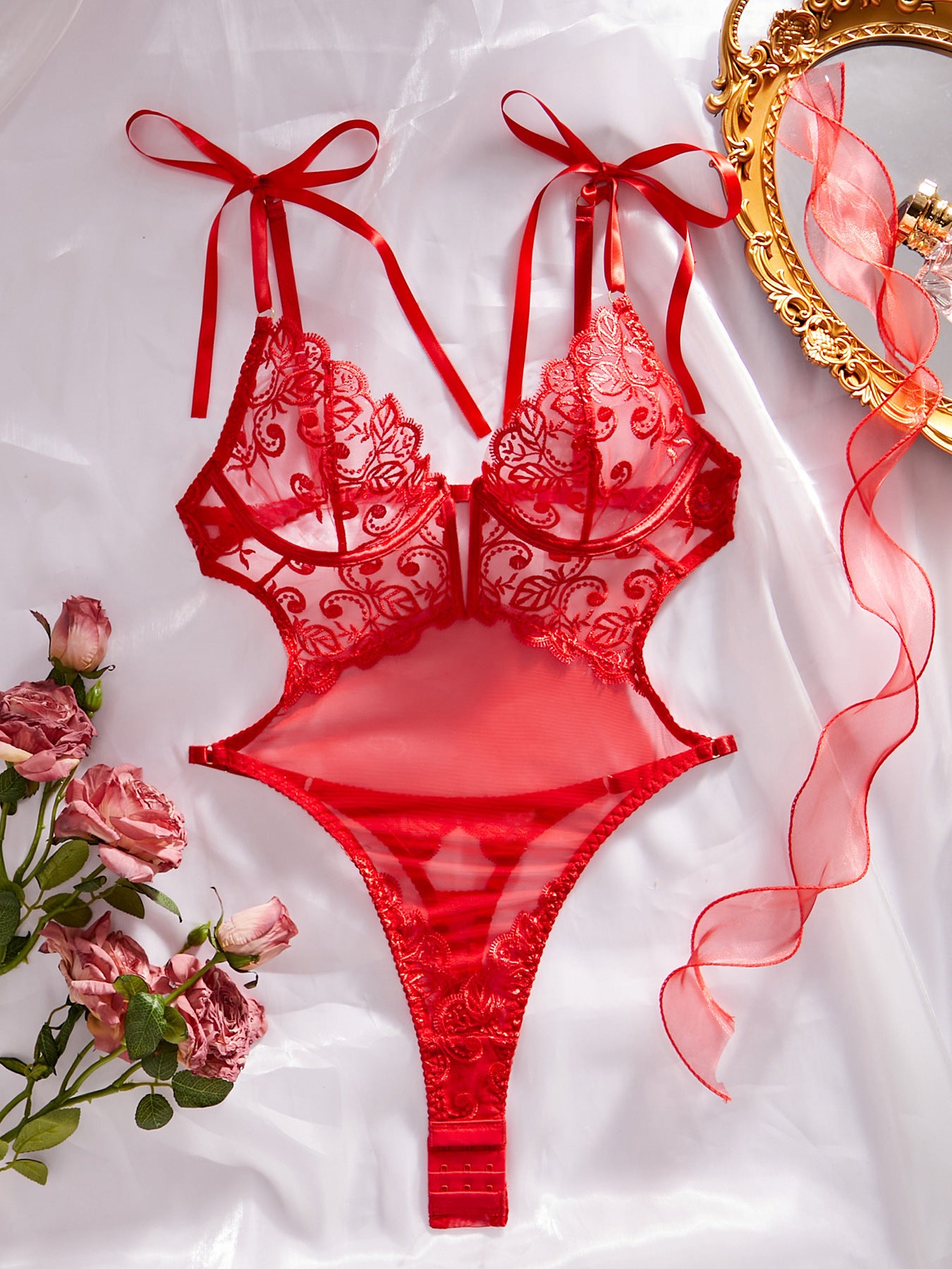 Lace Embroidery See-through Body-shaping Corsets With Steel Ring - kinko