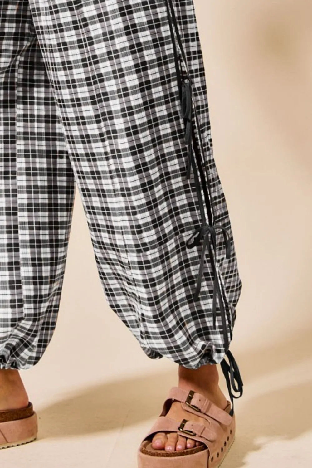 SO ME Plaid Elastic Waist Balloon Pants - kinko