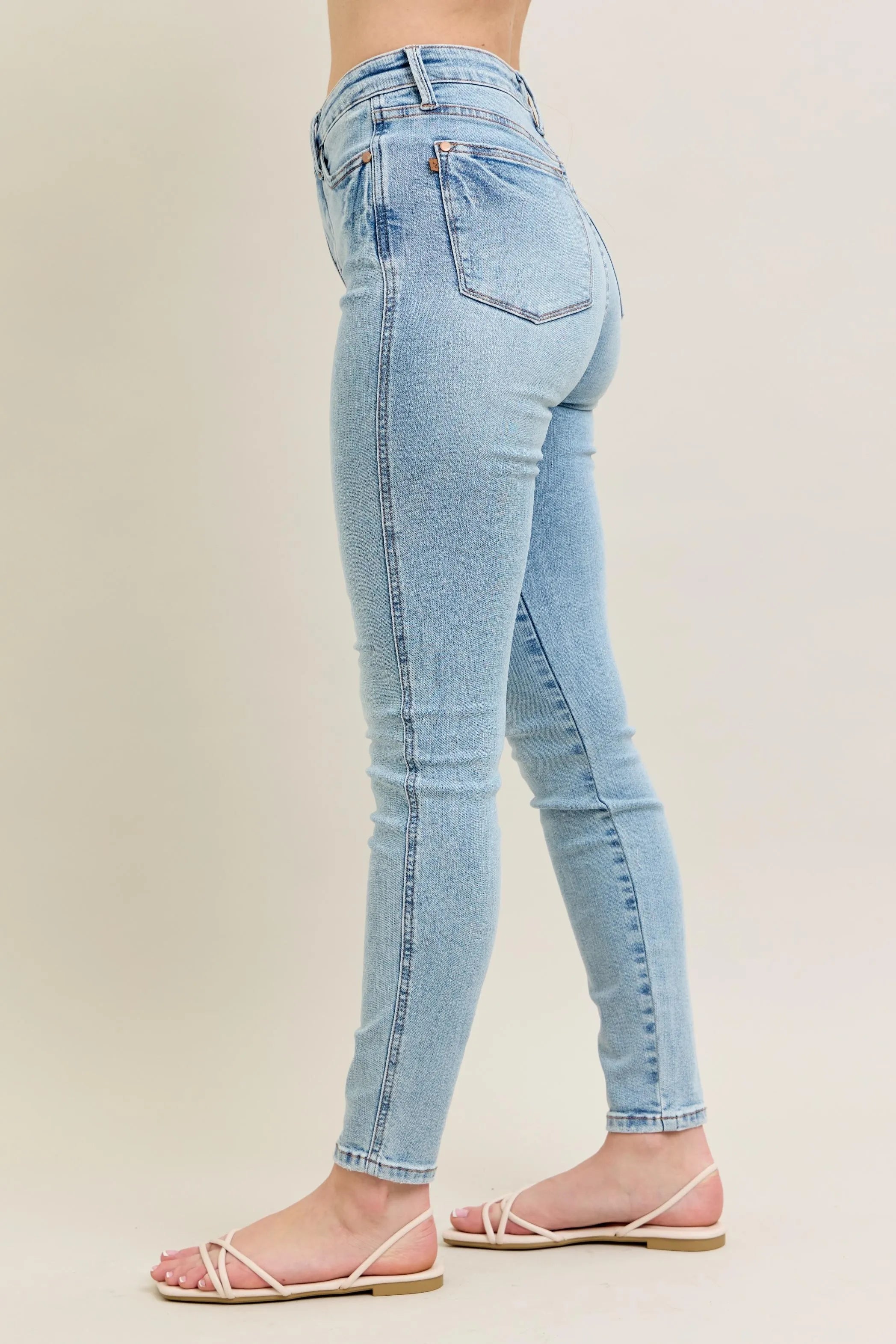 Judy Blue Full Size Mr Tummy Control Vintage Wash Skinny Jeans Plus Size - kinko